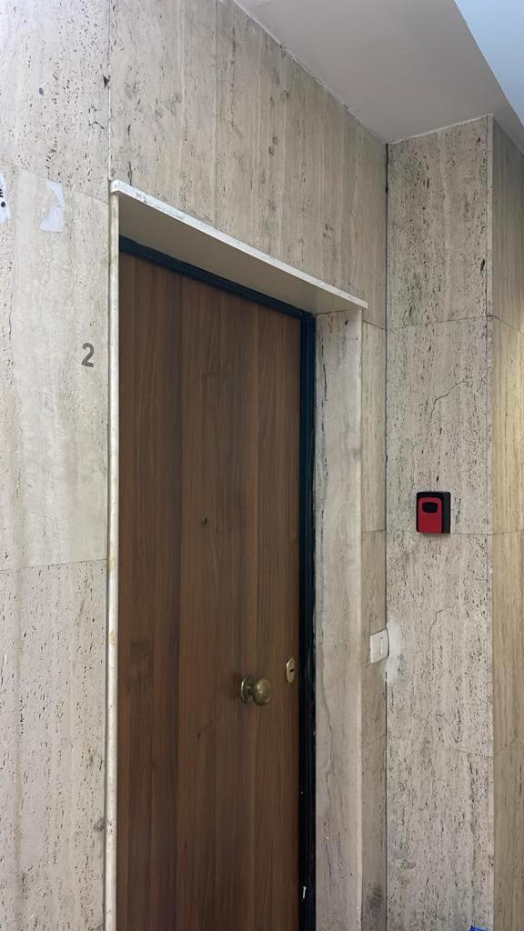 Your Apartment Tirana City Centre Екстер'єр фото